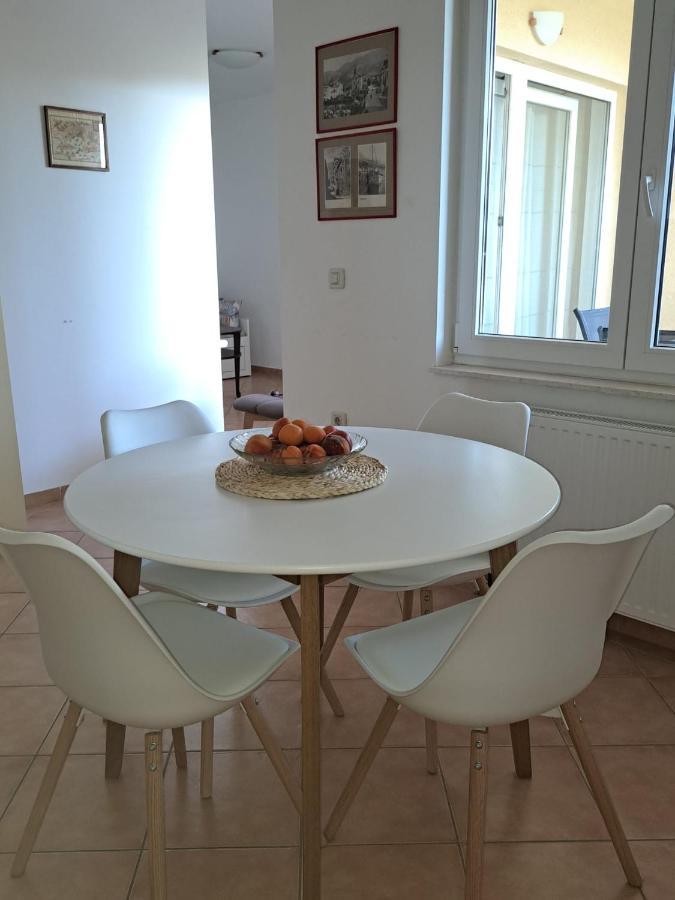 Jele Apartment Makarska Bagian luar foto